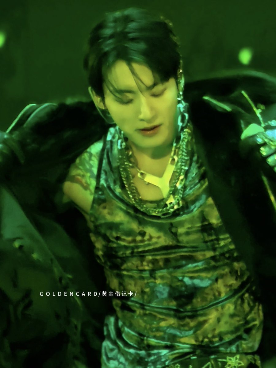 黃金借記卡 :) tweet media