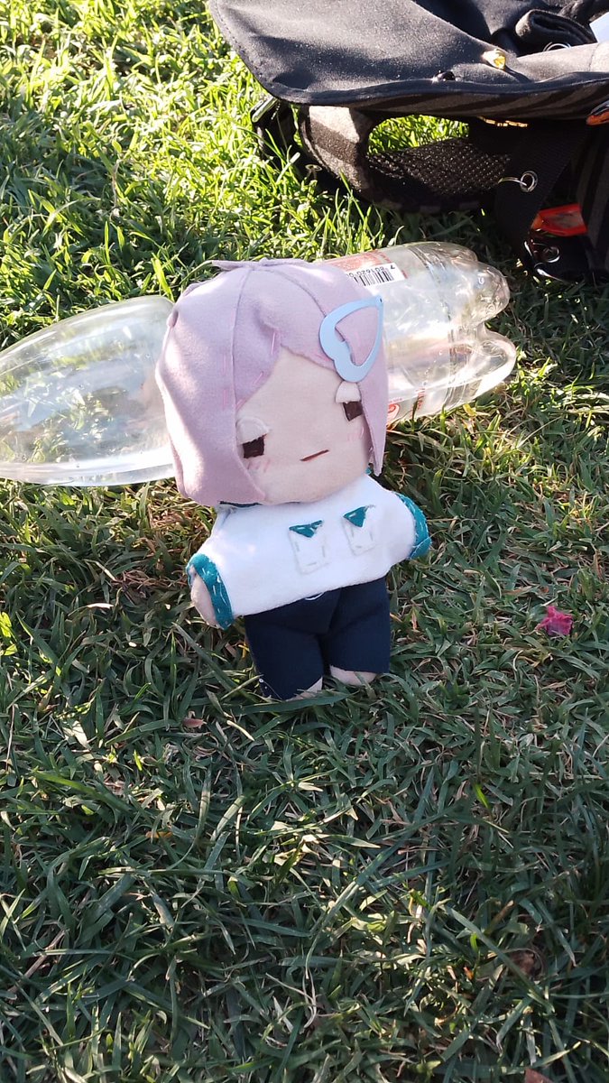 🍃🌷|| Val / COMMS OPEN!! ||🎀🐶 tweet media