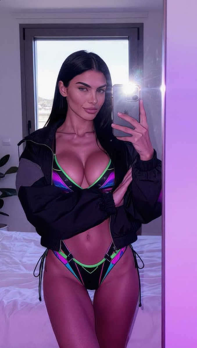 Regan Marquez tweet media