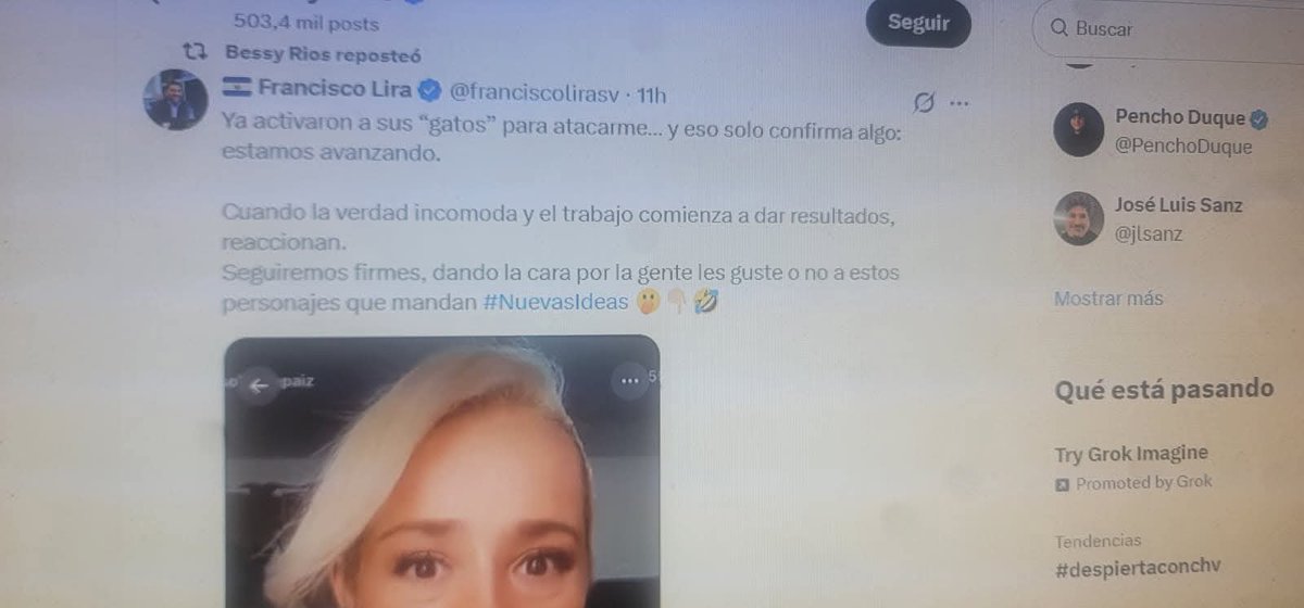 Elizabeth 🇸🇻 tweet media