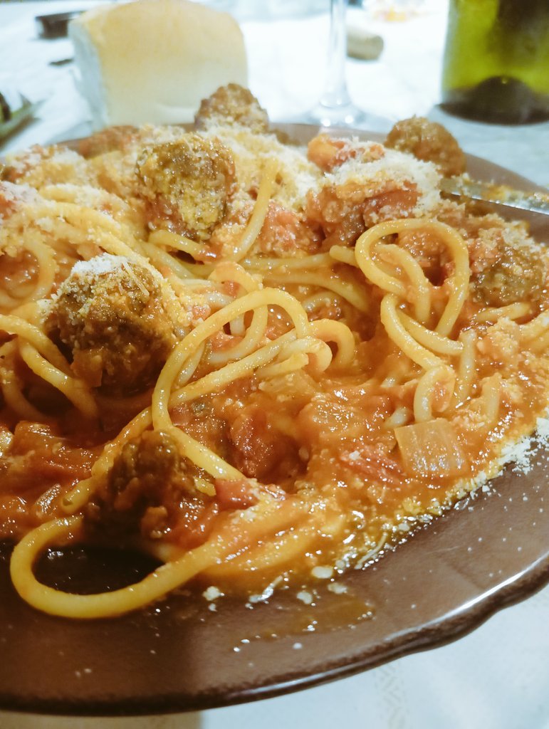 Albondigordas Boxeo 🥊
🐄🐖50 y 50, como la pelea de esta noche.