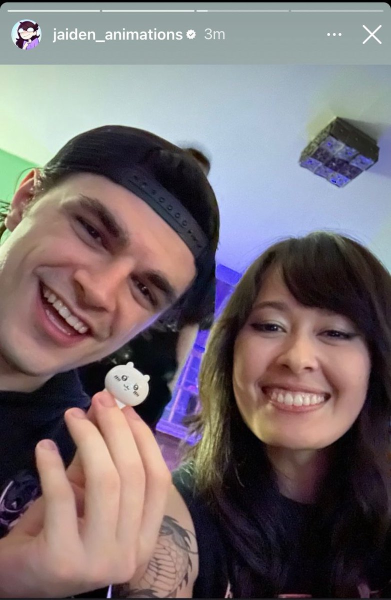 sara 🍉 tweet media