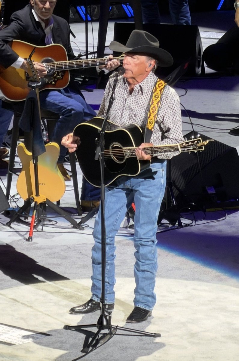 Brian Pitman tweet media