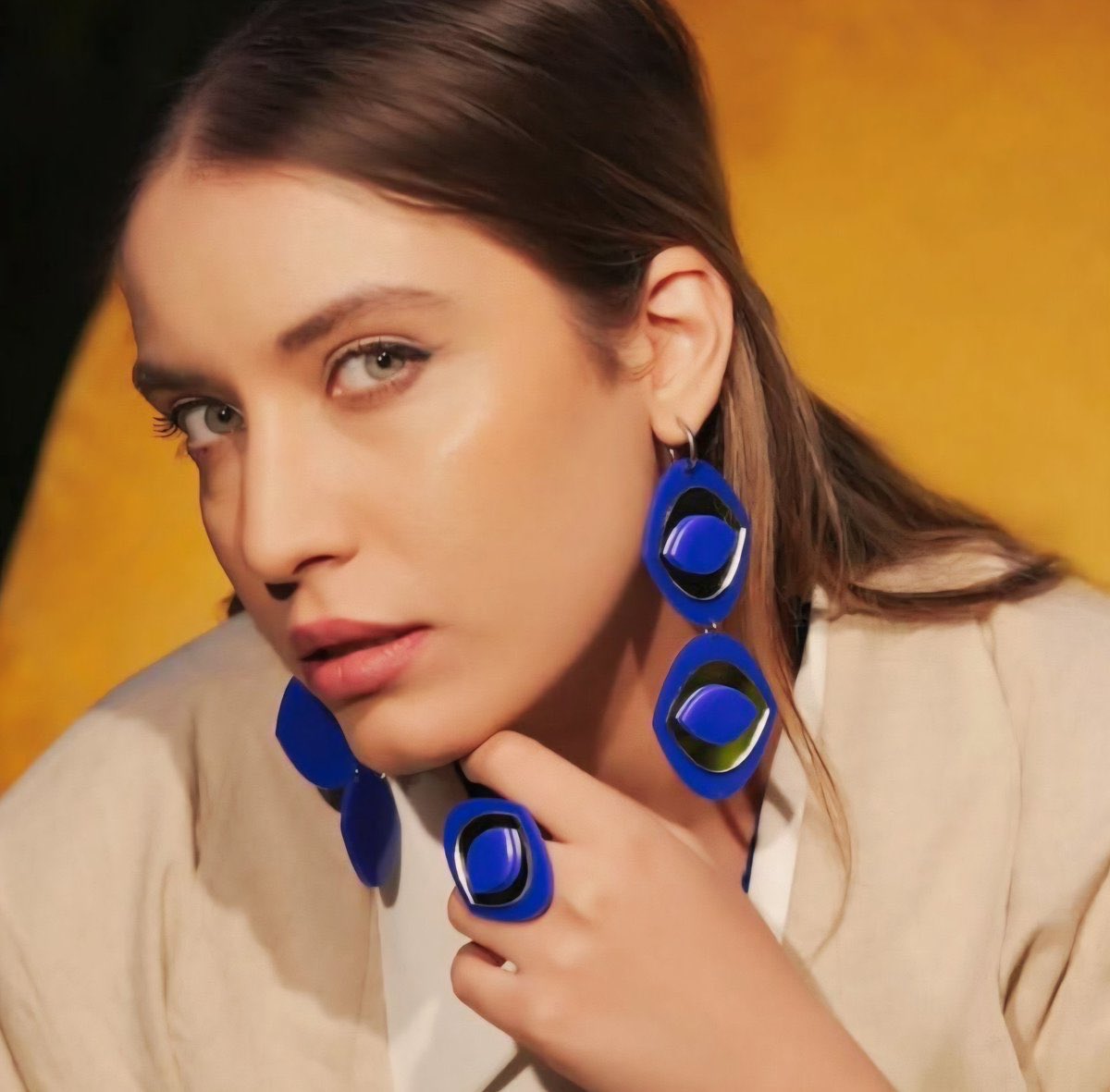 Tara | تارا tweet media