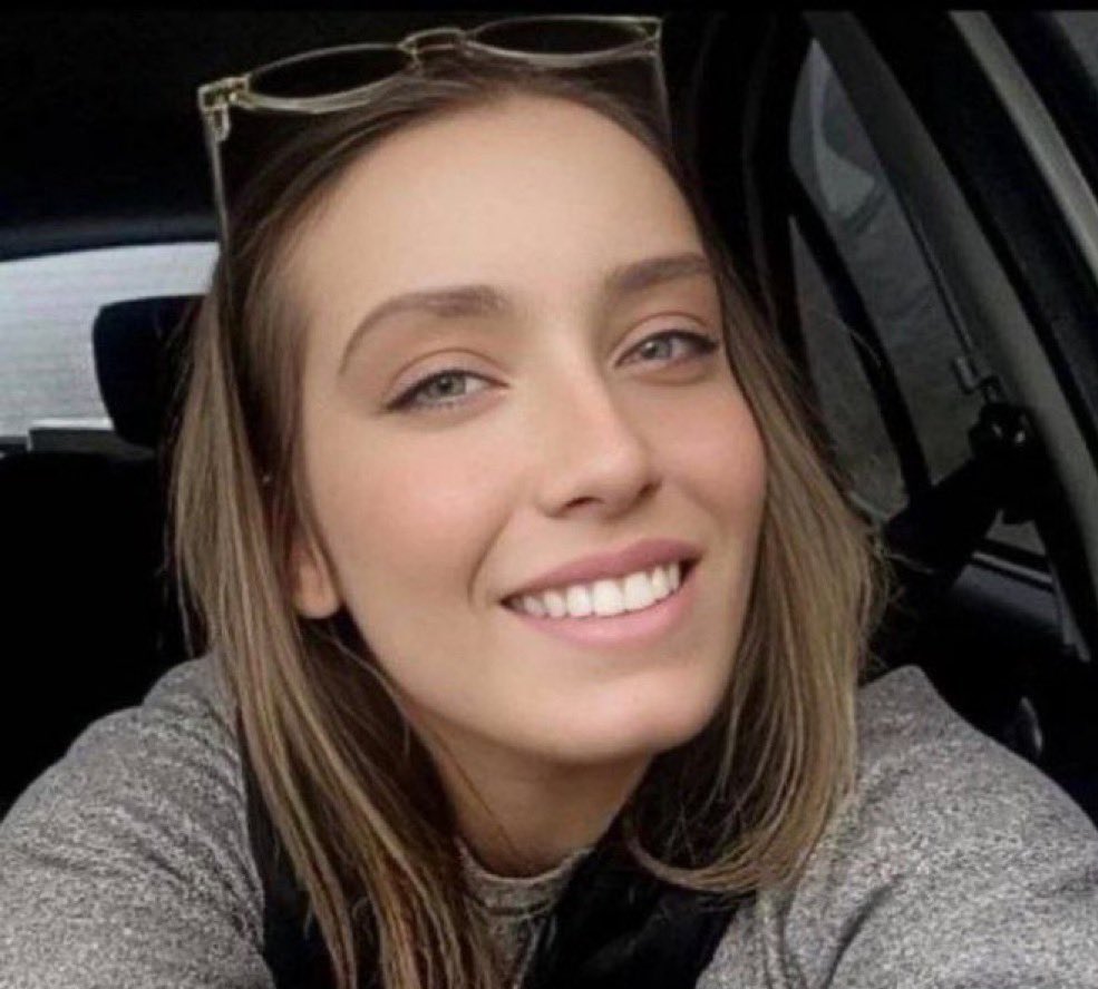 Tara | تارا tweet media