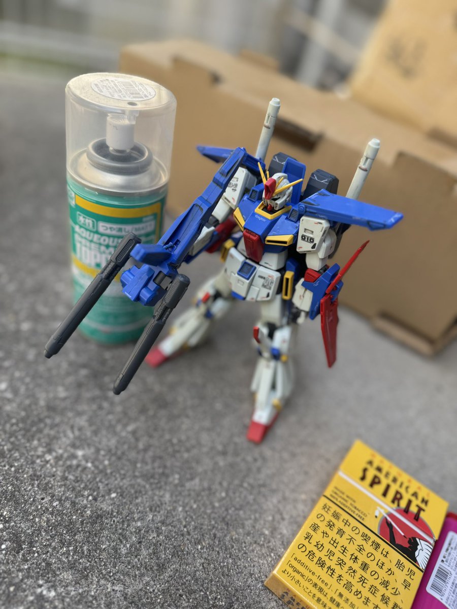 今日はとりあえず艶消しからはじめて、ウェザリングでもしよーかな。
乾かしてる間に部屋の掃除でもしよーっと