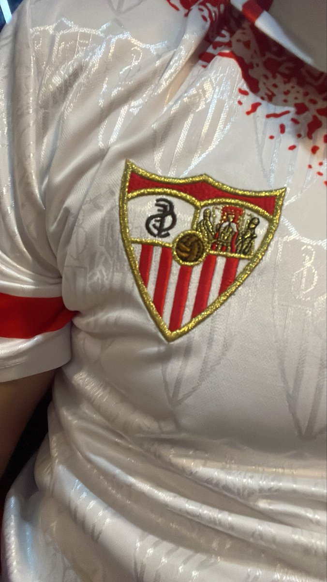 @dmaraverq tweet media