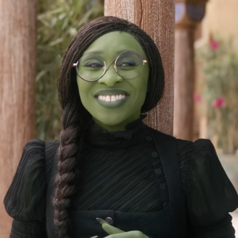 emily💘 tweet media