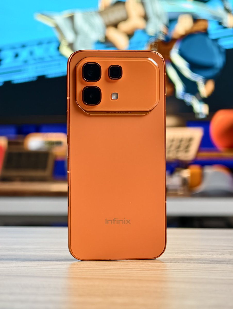 OfficialJoel4_'s tweet image. The Infinix Note 60 Pro

What do you notice and which phone does it resemble 😅😅