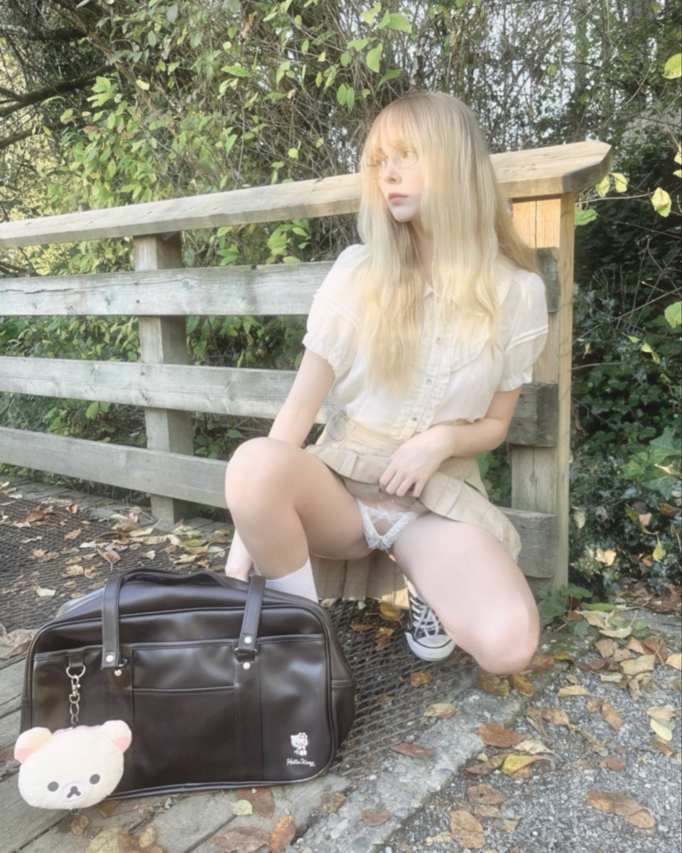 𝑒𝓋𝒾𝑒 (commissions open ! 🤍) tweet media