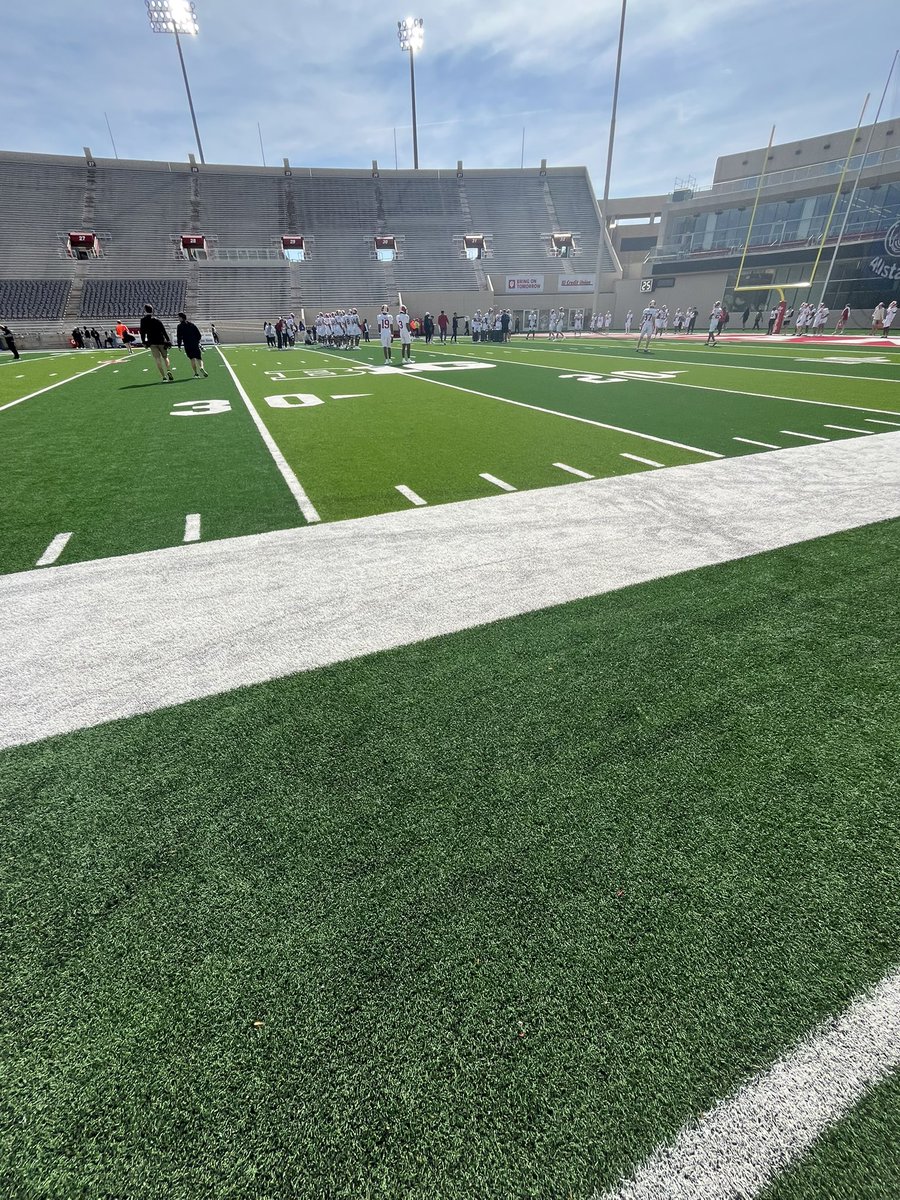 BrandonMurphy04's tweet photo. Had a great visit at @IndianaFootball today!!! loved the competitive spirit and the love from the coaches, staff, and players!! Be back soon!
@CoachOlaAdams @CoachShanahan_ @brooks_halsey https://t.co/aVV9G5g4ml