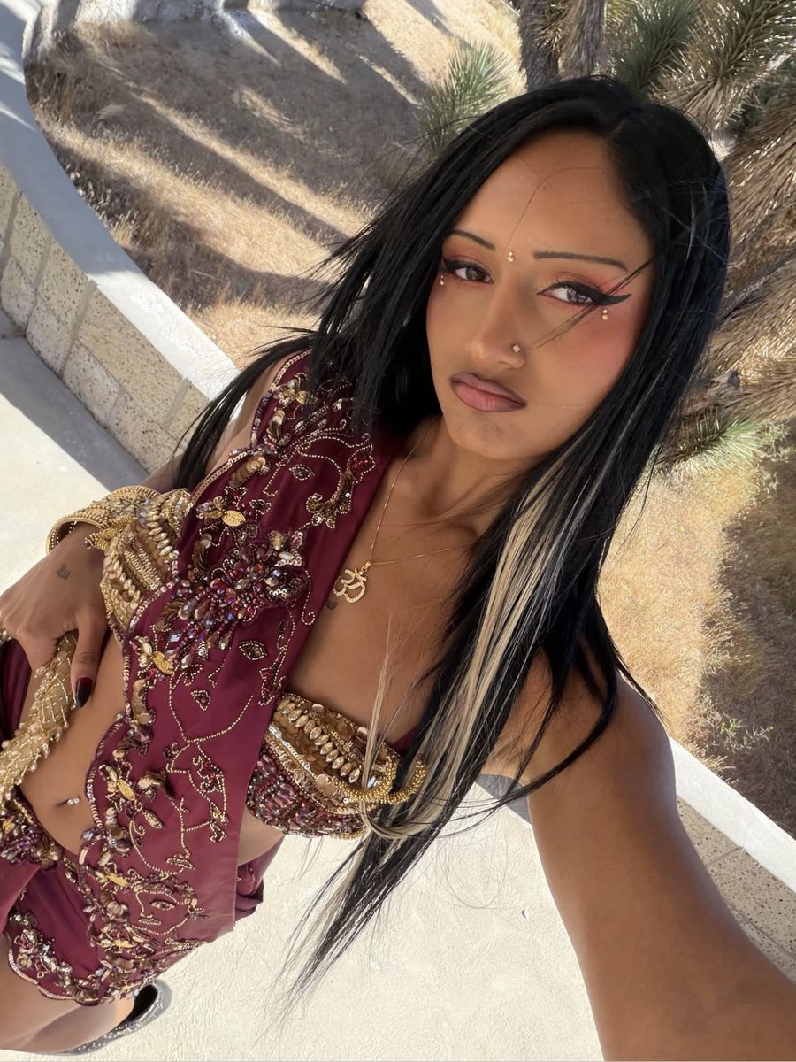 best of rhea raj ☆ tweet media