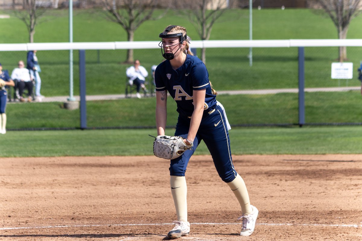ZipsSB's tweet photo. Zips Sweep DH, Glass and Gatti combine for 9 RBI and 3 HR‼️

💣Glass 2-5, HR, 5 RBI, 2 RS
💣💣Gatti 2 HR, 4 RBI
🔥Day 2-4, 2B, RBI, 2 RS
🔥Jenkinson 2-4, 2 RBI, RS, BB
🔥Cantrell 3-6, RS
🔥Wygast 3-7, 2 RBI
🔥Lee 2-5, 2 RS, 2 BB

📰 https://t.co/STo5Kr5xin

#GoZips🦘 https://t.co/eHt2Fe2pyM