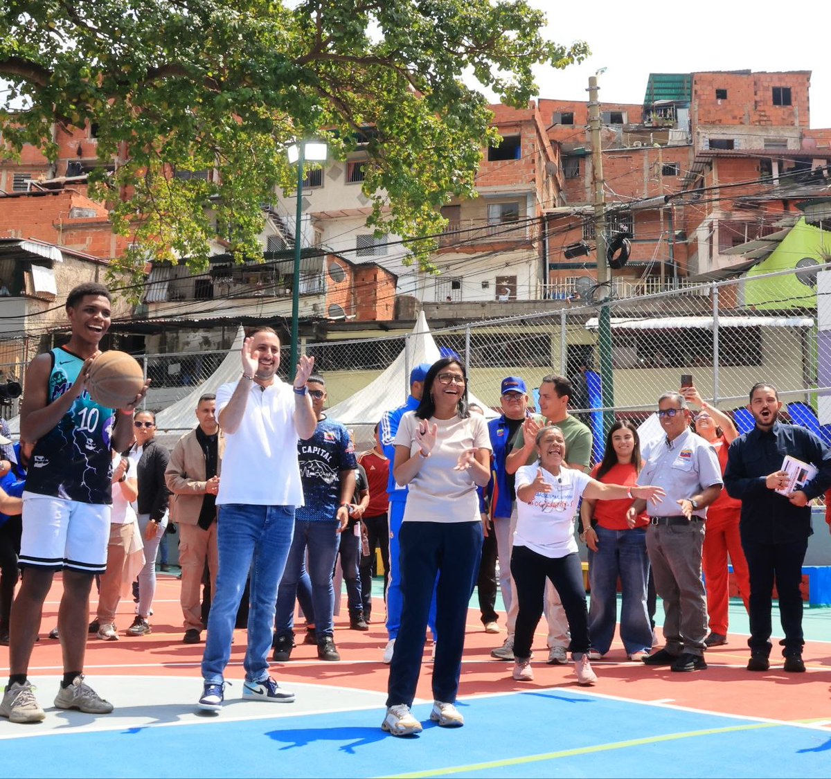 YVKE Mundial tweet media