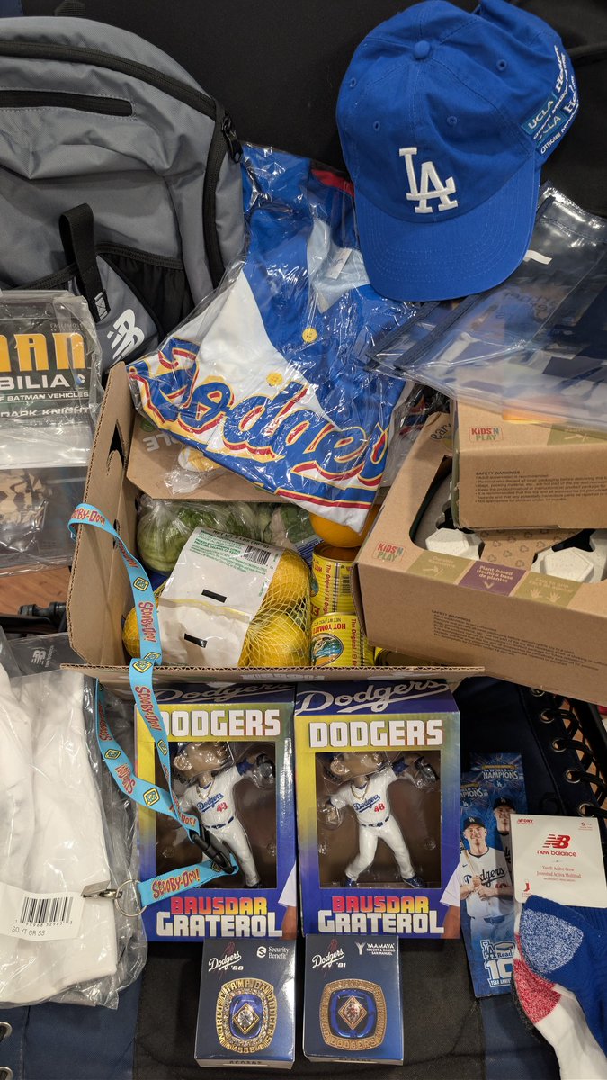 sunnyinca tweet media