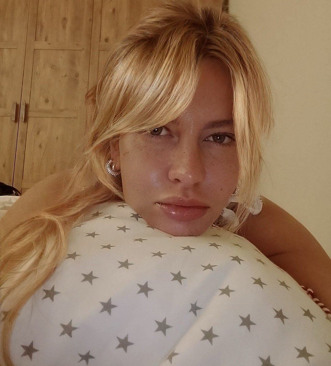 polyanna tweet media