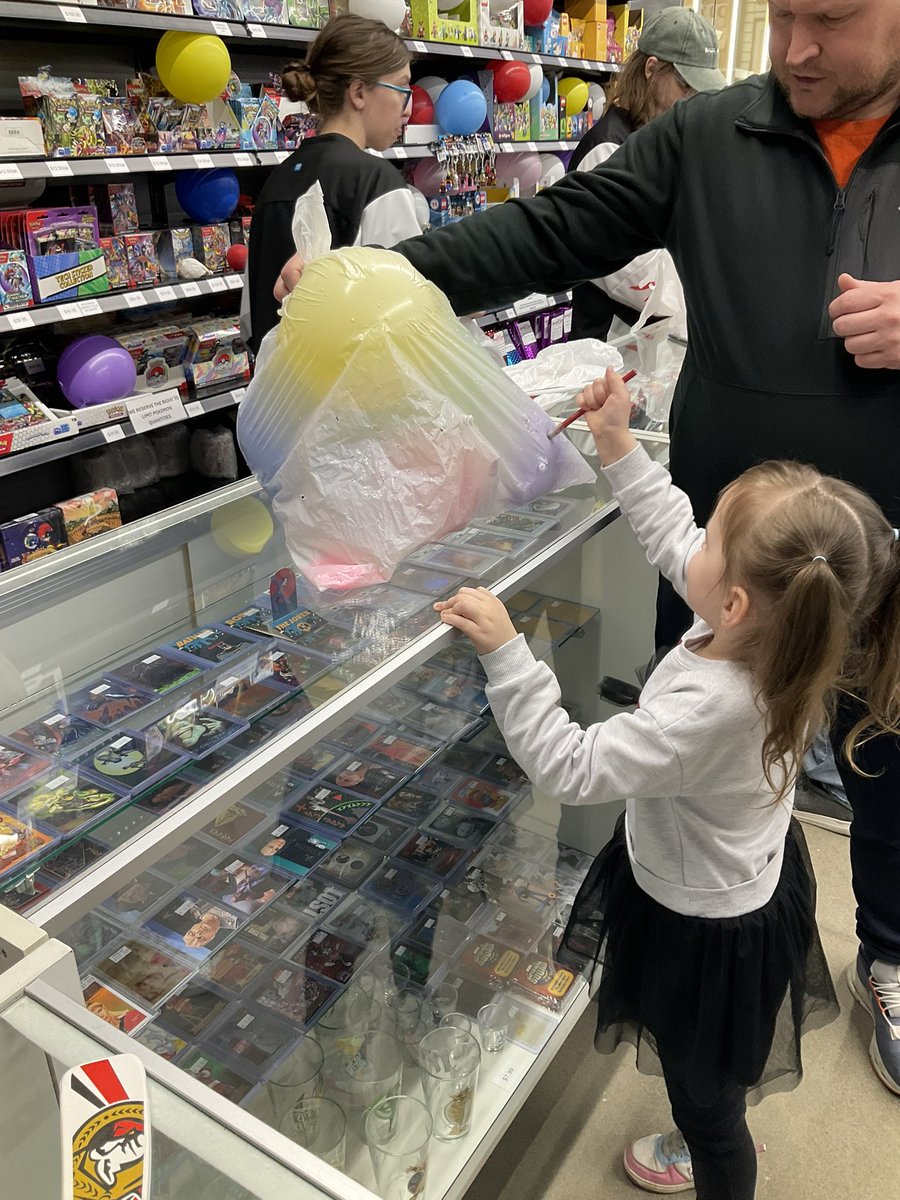 Waynes Sports Cards tweet media