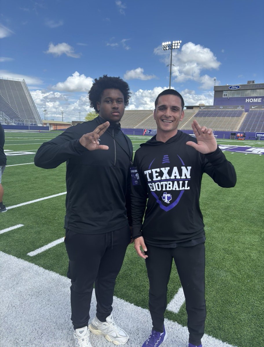 quintonboatner_'s tweet image. Thank You @TarletonFB &amp;amp; @CoachAphill For The Spring Game Visit &amp;amp; Coaching Staff For The Opportunity! Great Campus, People &amp;amp; Atmosphere! Can’t Wait To Be Back!🟣⚪️

#staydown #greatness #dominate
#tarleton #UAC #FCS #fast #physical
@Coach_Gow1 @CoachTKeller @HT4_PrepRZ