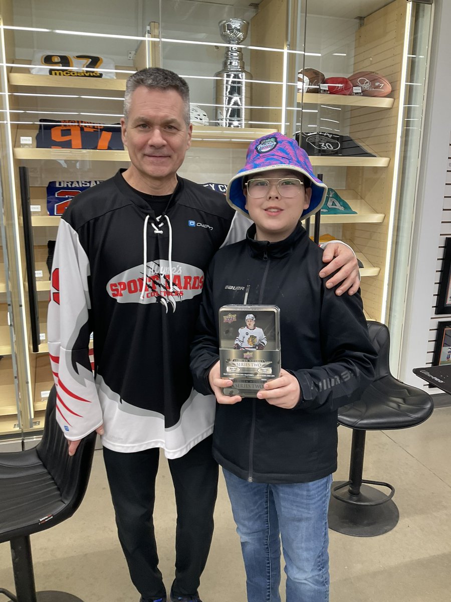 Waynes Sports Cards tweet media