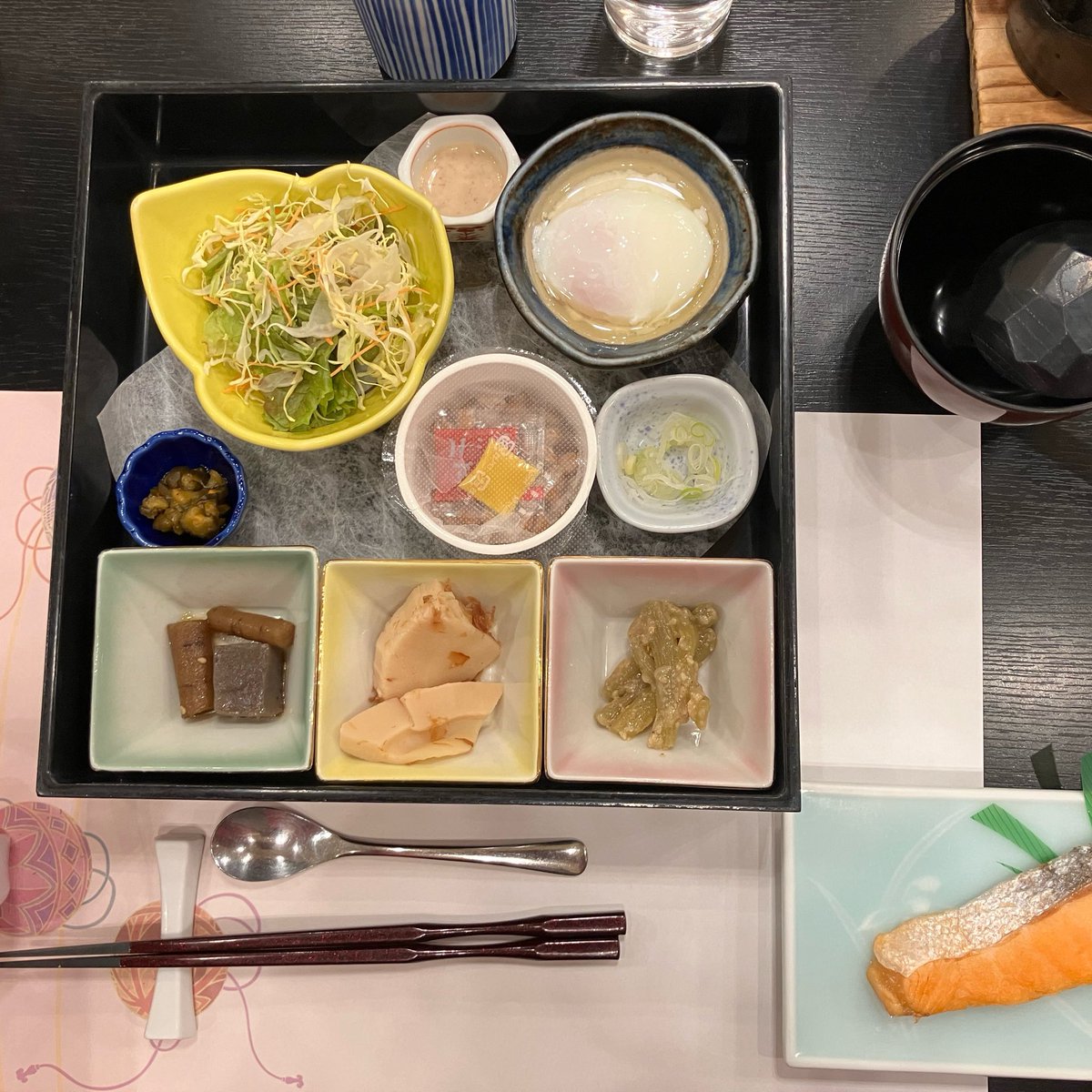 luuluka's tweet photo. 朝ごはんー https://t.co/j0R5pGxsq0