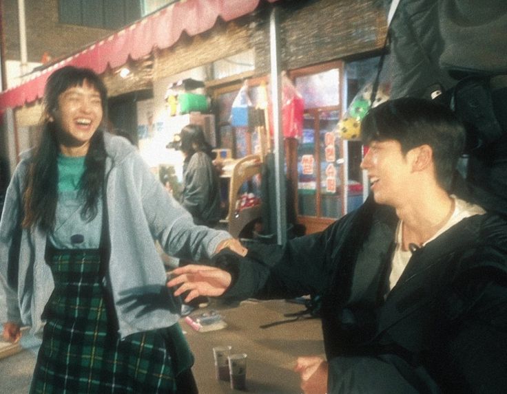 çileklisütbağimlisi/yeni hesap tweet media