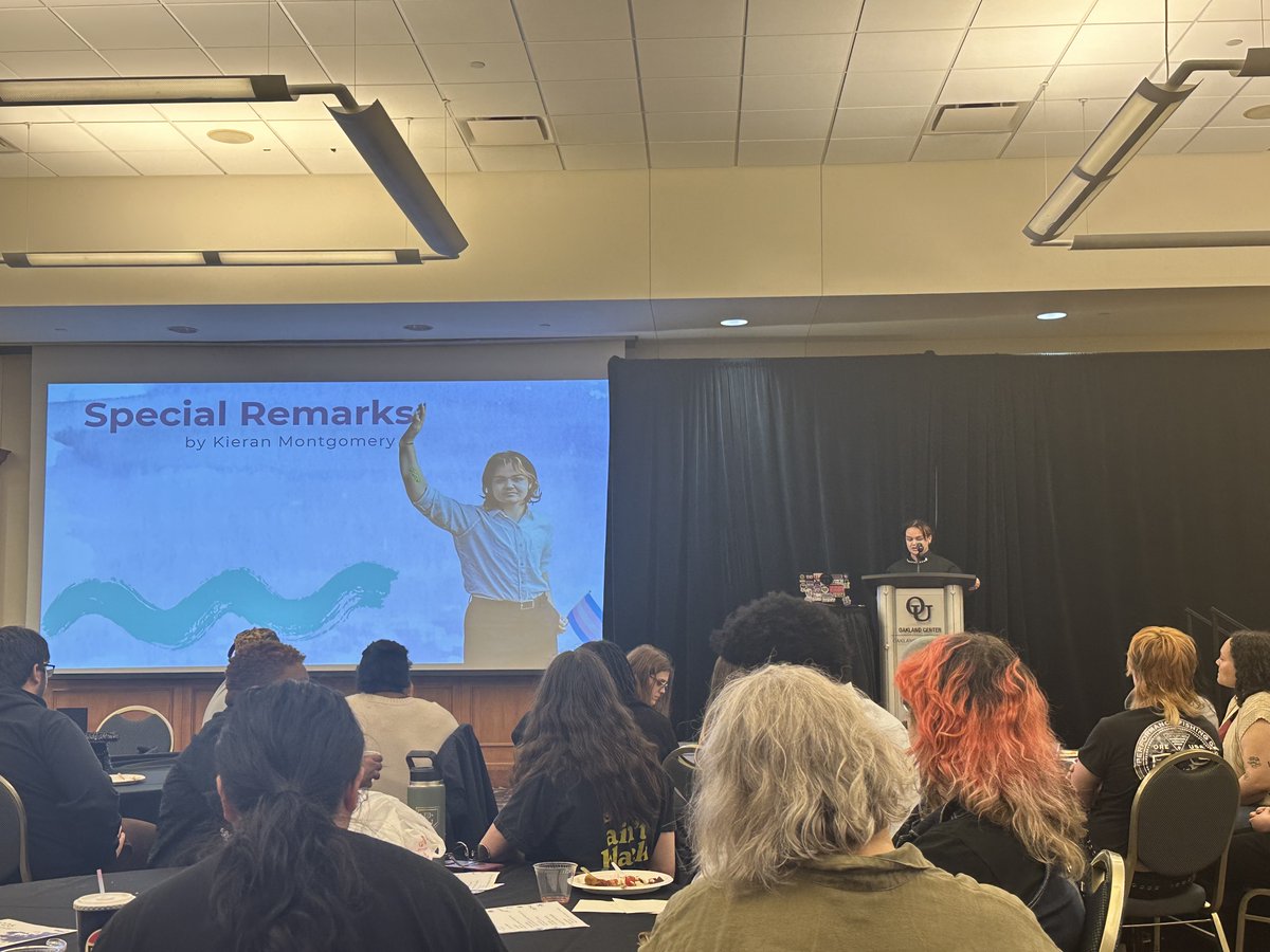 AmyThompsonchsl's tweet photo. I attended our 13th Annual Lavender Graduation Celebration and Awards Ceremony, a meaningful event that honors the achievements of our LGBTQ+ graduates and the journeys that brought them to this moment.

It was a powerful reminder of the importance of creating a campus where every student feels seen, supported, and able to be themselves fully. The pride, resilience, and sense of community in the room were truly inspiring.

Celebrations like this reflect our commitment to belonging and to ensuring that all students have the opportunity to thrive and succeed. Congratulations to our graduates! Thank you to those who help make this celebration possible each year.

#LavenderGraduation #YouBelongHere #GrizzlyGreatness #StudentSuccess #AcademicExcellence #InclusiveExcellence #HigherEd #OUImpact #GoldenGrizzlies #BeGolden #ThisIsOU #OaklandUniversity #OaklandU #UniversityOfChoice #OUPride #Grizz #BetterTogether #Provost