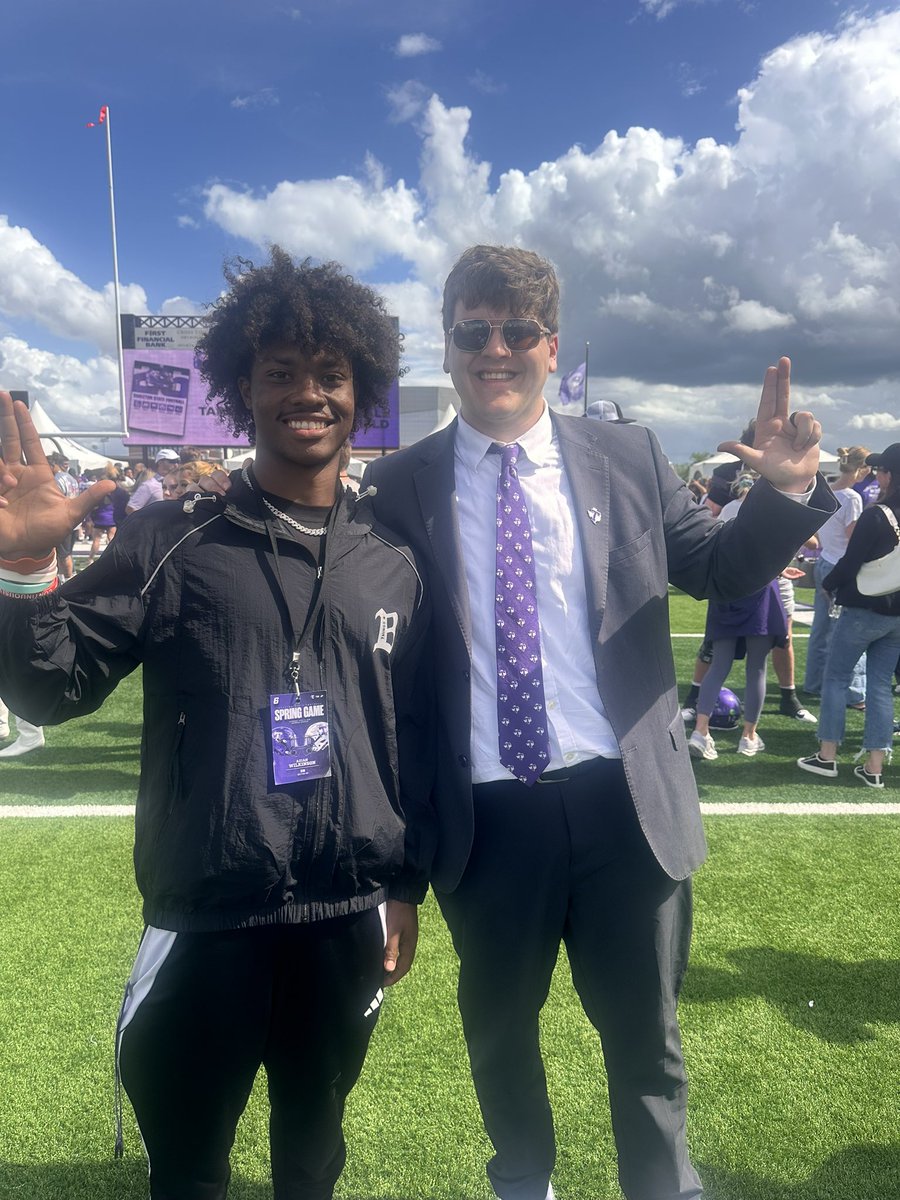AzianWilkinson1's tweet photo. Had a great time @TarletonFB thank you @Coach_Benitez1 for the invite and hospitality!!!
@BeltonTigerFB @streetziam @CoachMann92 @Coach_JMatthews @Dmack212006 @CoachDJWagner @Coach_Sims1 https://t.co/LofXJlITv3