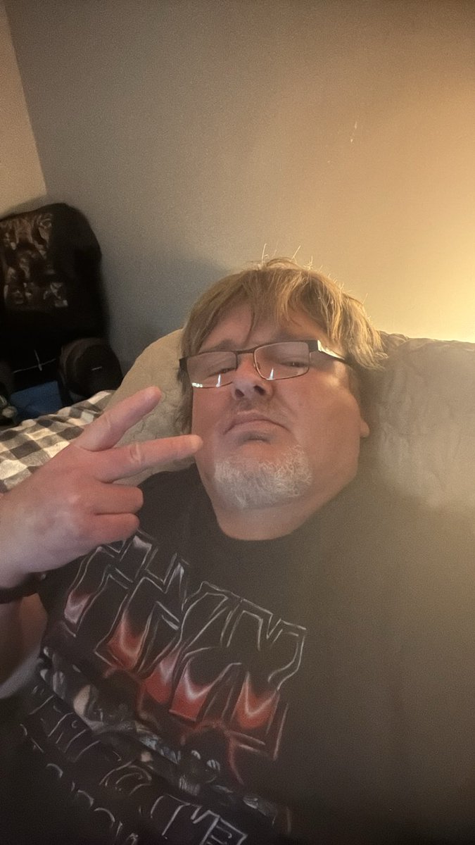 Larry B Elliston tweet media