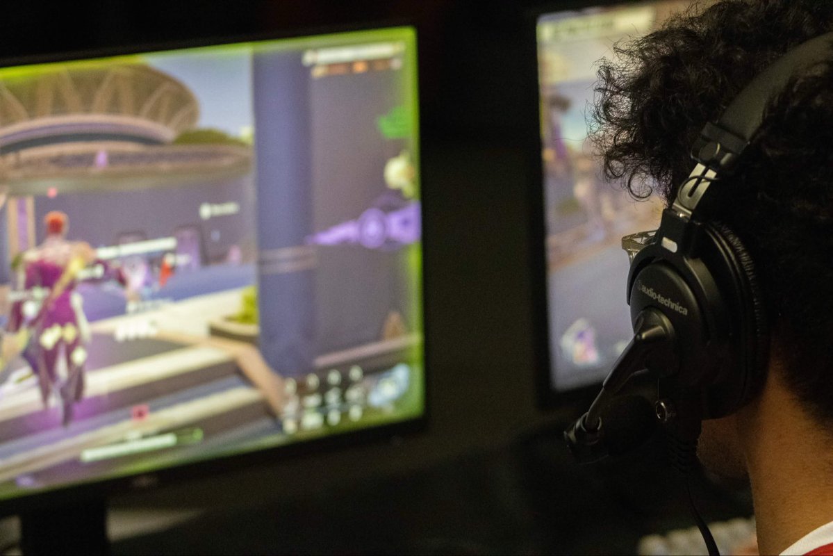 WSUEsports's tweet image. ATTENTION!! TECHNICAL DIFFICULTIES HAS MOVED US TO OSU ESPORTS’ TWITCH!! 

GO FOLLOW US ON THERE:

m.twitch.tv/esportsatosu?d…
#wsu #esports #technicaldifficulties