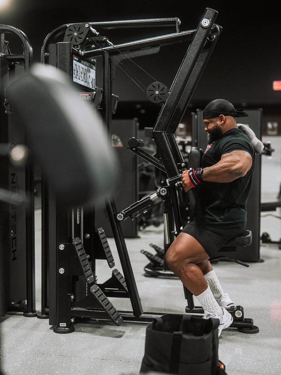 Keone Pearson Latest Update • Back day!!!! We love it 🏆