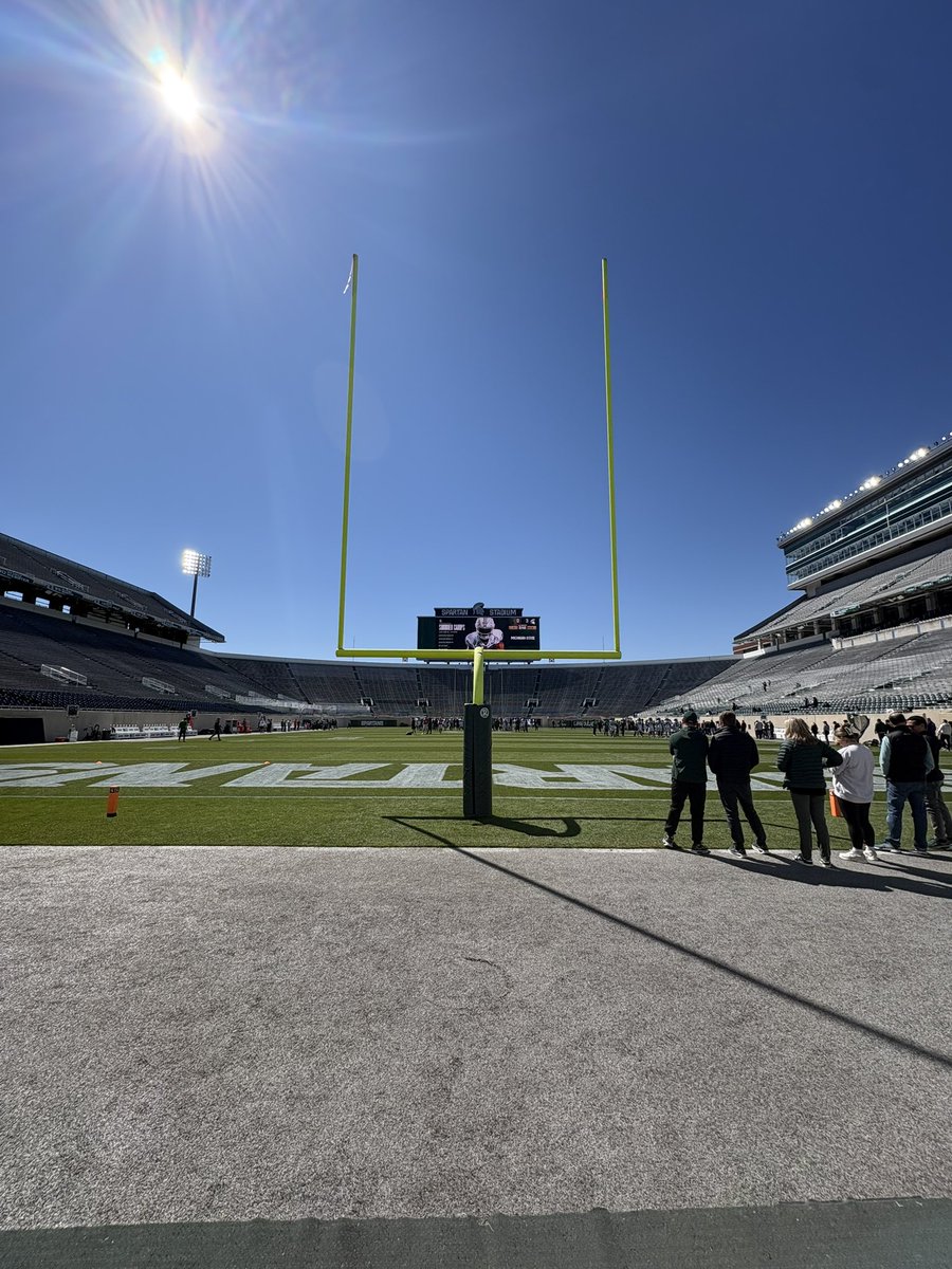 DaneClark23's tweet photo. Thank you too @MSU_Football for an amazing experience today. I can’t wait to be back on campus!

@LeVarWoods @CoachWozniakTE @coachfitz51 @MalikGill5 @AJPearson_IV https://t.co/R56iNnLwm9