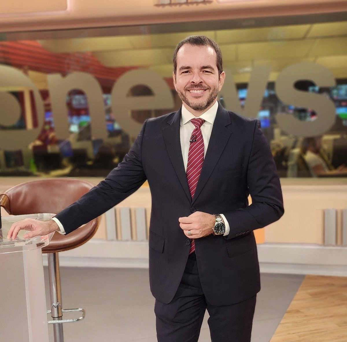 Erick Bang tweet media