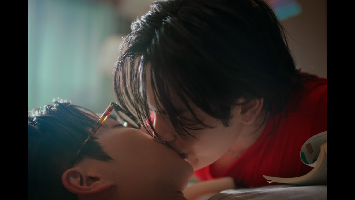 เพิร์ธแซนต้าดิวะ🐯🙀 tweet media