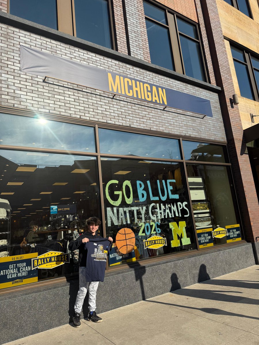 iviv_8a's tweet photo. @A2 #Goblue https://t.co/T4eL4fOFUs