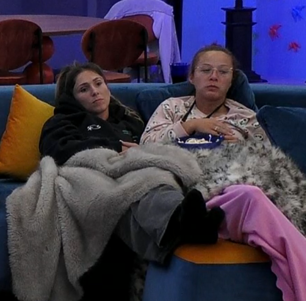 mrb. 🦋 tweet media