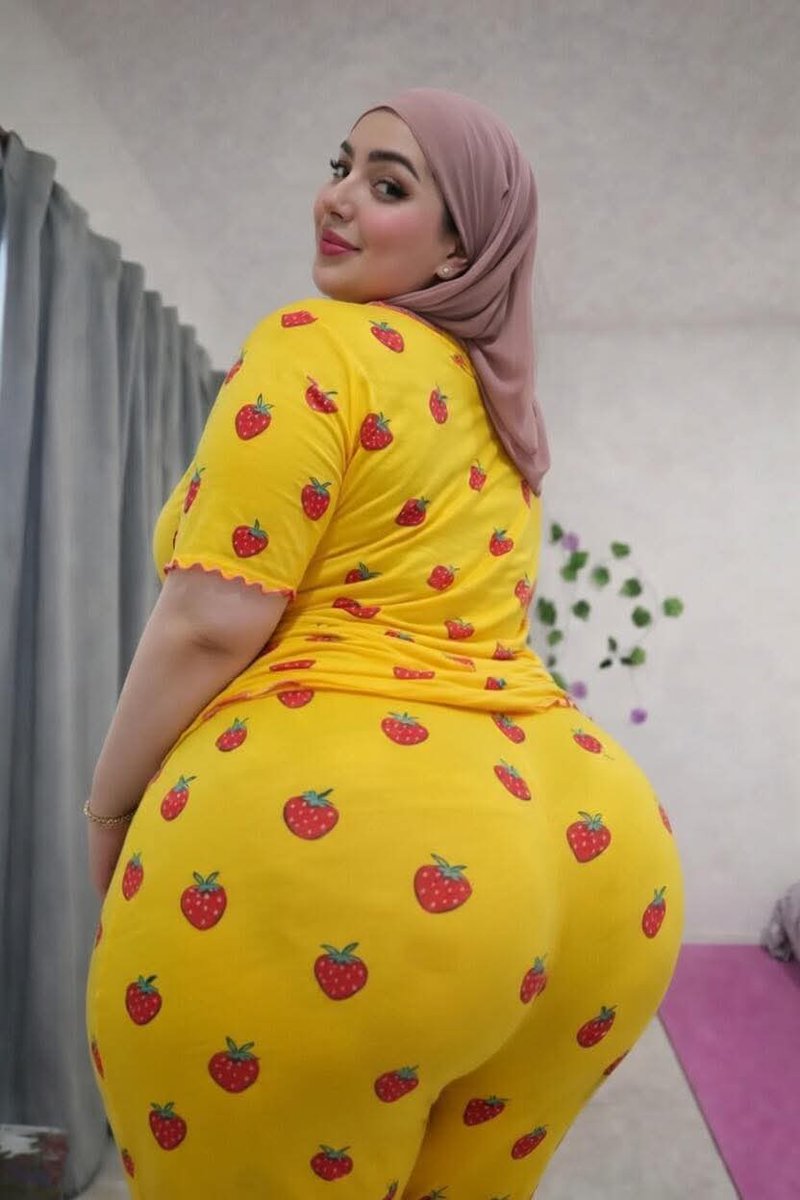 شيرين 🐋 tweet media