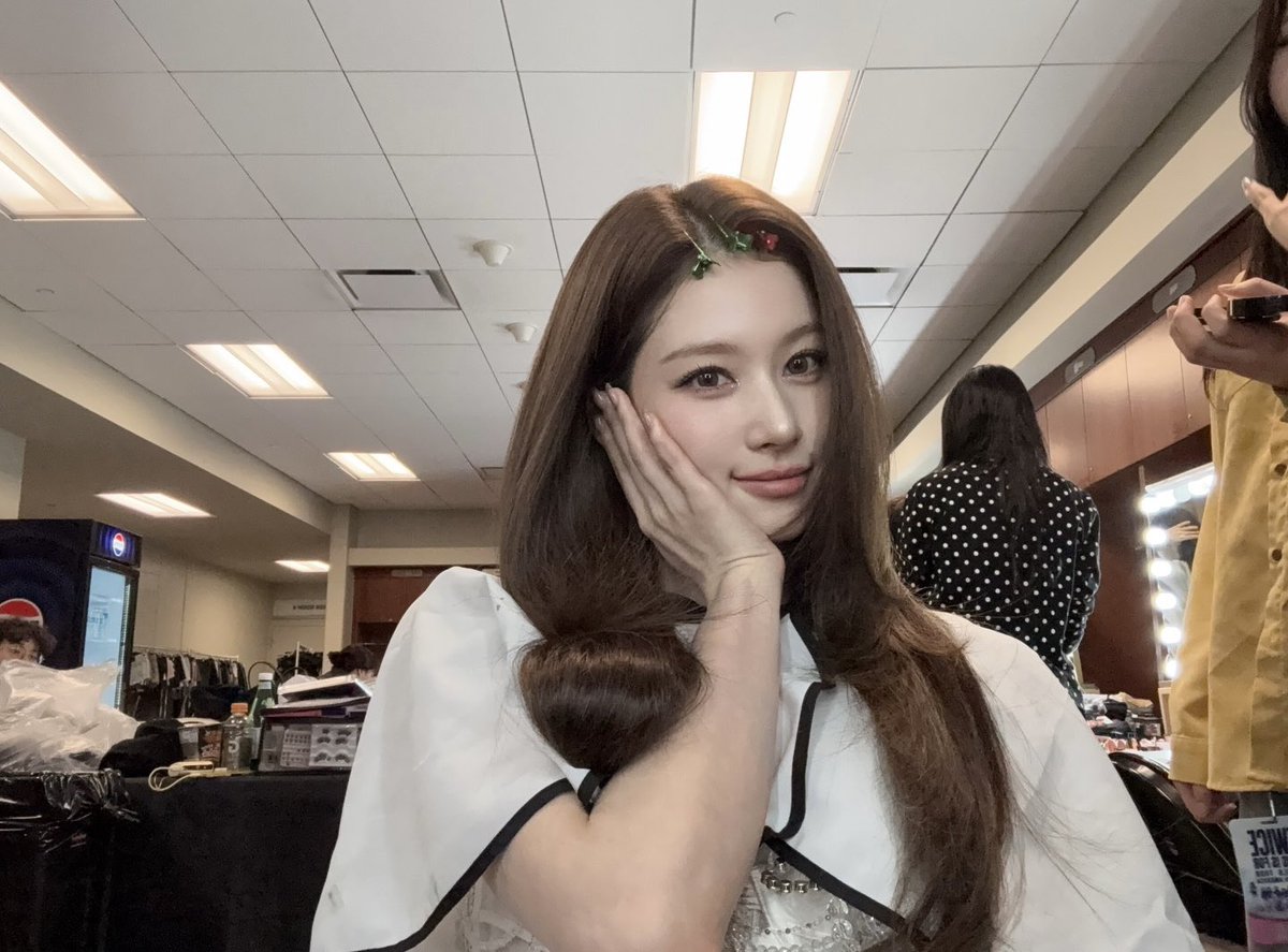 sweet_yuki230's tweet image. 샤스타
🌈🌟🍄🏰🚩
#사나 #SANA #サナ