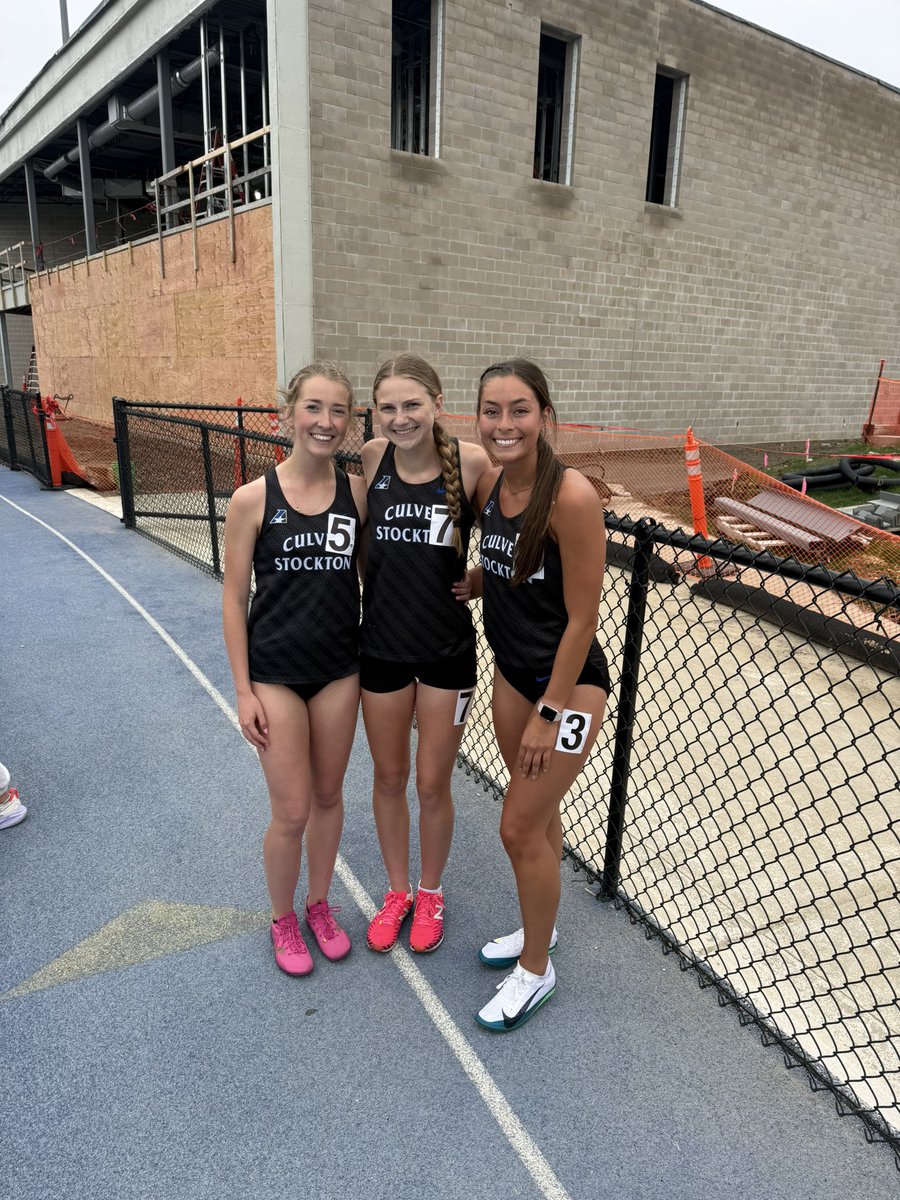 CSCWildcatXCTF's tweet photo. This trio struck back Saturday with some 1500s and 800s! They placed 3rd, 5th, and 7th in the 1500m!

Malia - 5:36.07 - 2:38.94
Erin - 5:44.49 - 2:47.19
Emma - 5:46.60 - 2:59.54

15,900m combined this weekend! https://t.co/mpXQp3DQCl