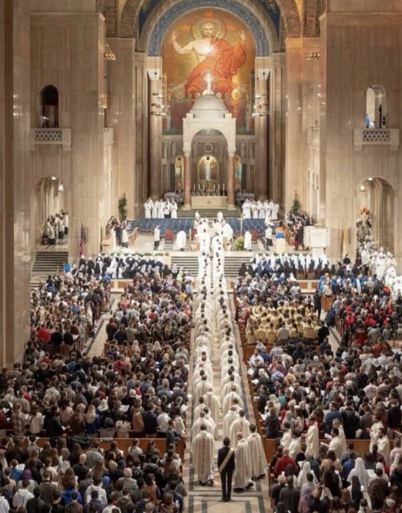 Catholic churches everywhere tomorrow:
#YearOfTheCatholicGolfer