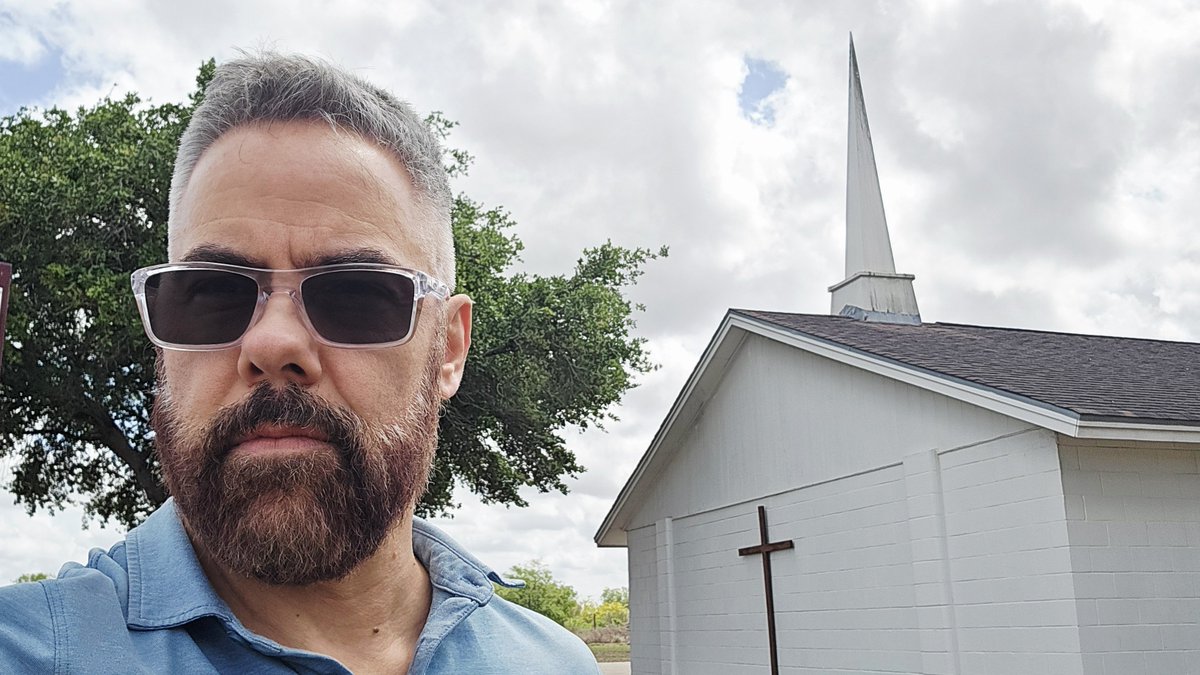 iCyclone's tweet image. Driving through South Texas. My annual pilgrimage to the li'l roadside church in Riviera where I rode out my first Gulf #hurricane in 1999. I'd chased before, but this is where the obsession really started. 27 years later,  I remember only random details: the roar of the winds,