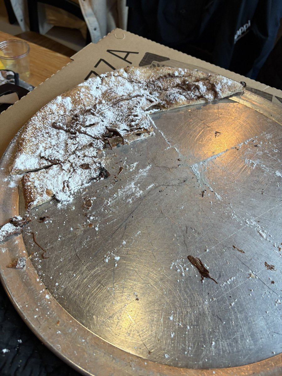 icechewer69's tweet photo. i think i just consumed 8 billion calories worth of this stuff 🫩 https://t.co/Yvf8vCjw0h