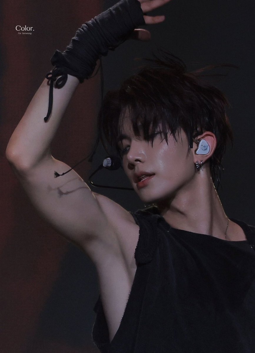 Sevenmembersaweek tweet media