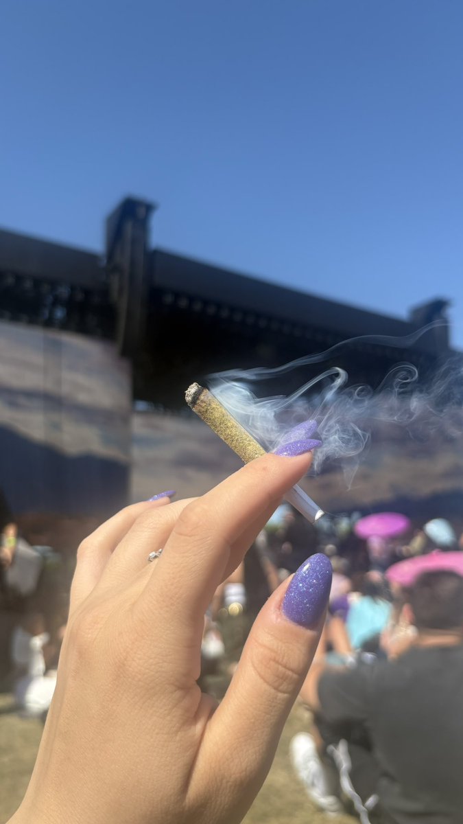 lau BIEBERCHELLA TODAY tweet media