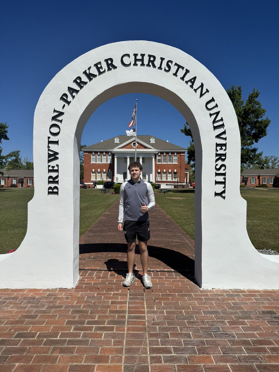 AustinFortnerGK's tweet photo. First College visit at Brewton-Parker Christian University. Thanks so much to head coach Jake Alvernia for the tour and the chance to watch your goalkeepers and team train! Looking forward to staying in touch! @BrewtonParker @bpcuathletics https://t.co/XTfLstYYLR