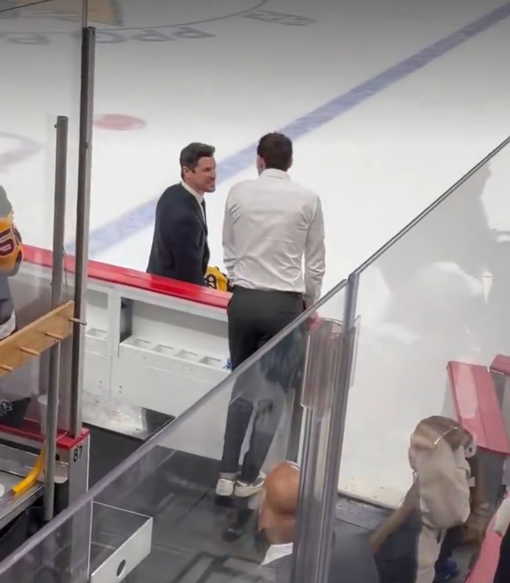 x - dan 🌞 tweet media