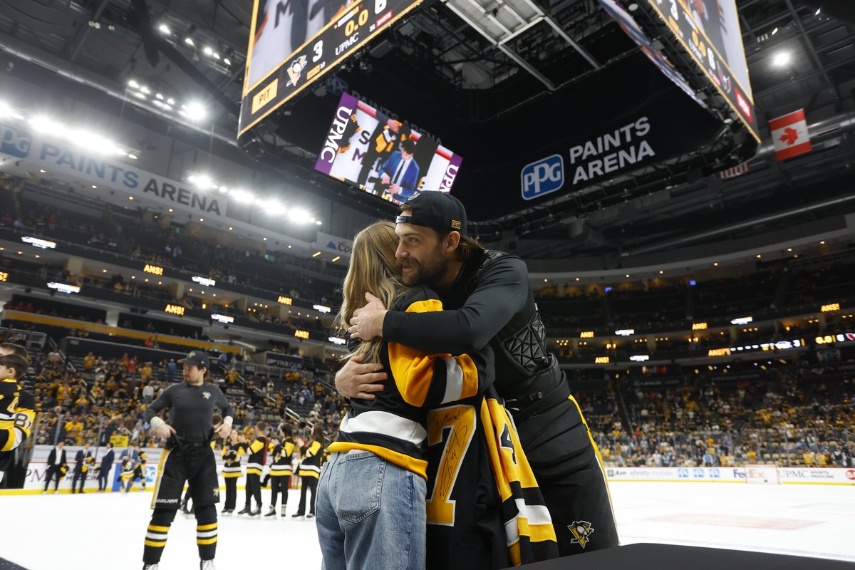 x - Pittsburgh Penguins tweet media