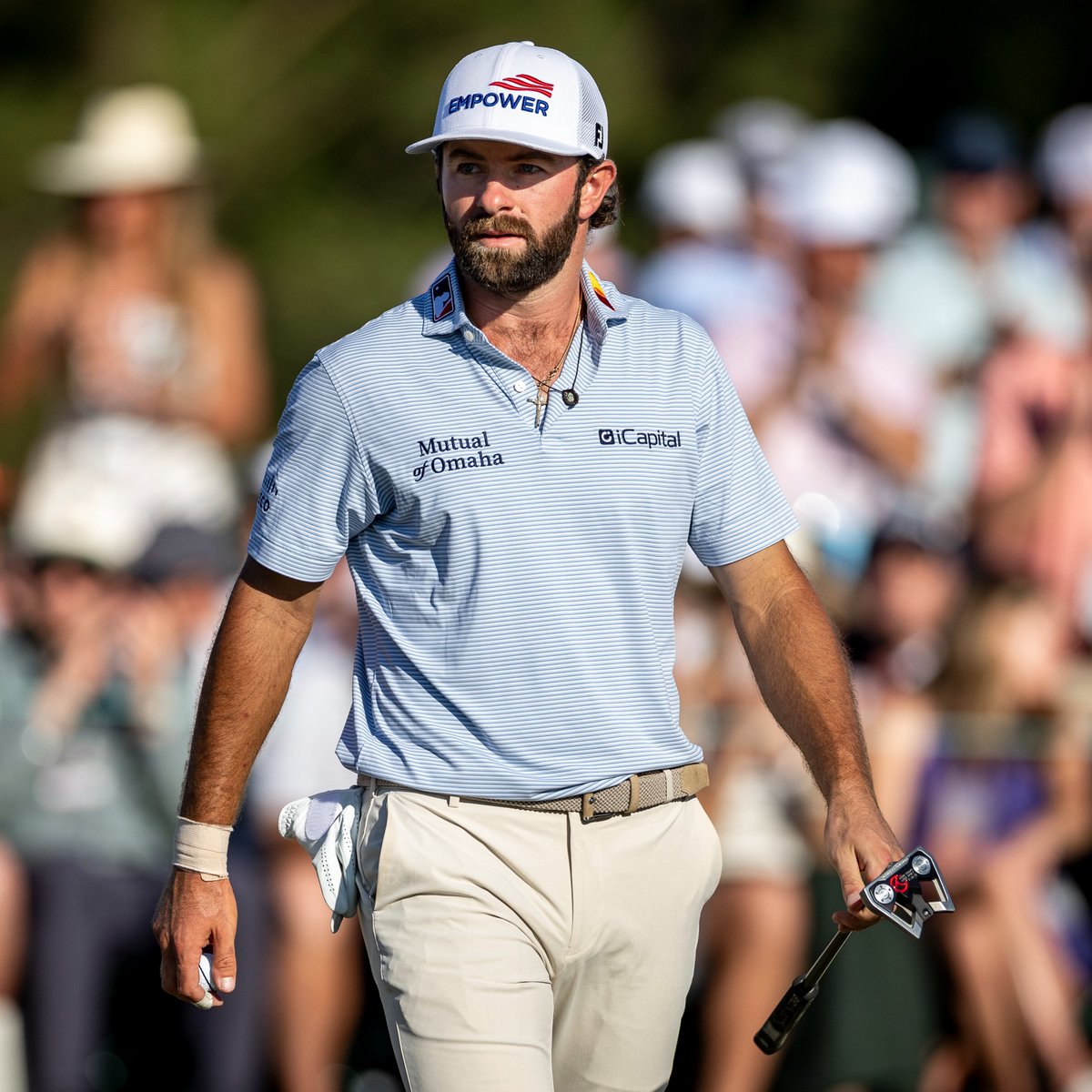 TheMasters_ES's tweet photo. Dos líderes. 18 hoyos restantes.
#elmasters https://t.co/9AwkOEk4eK