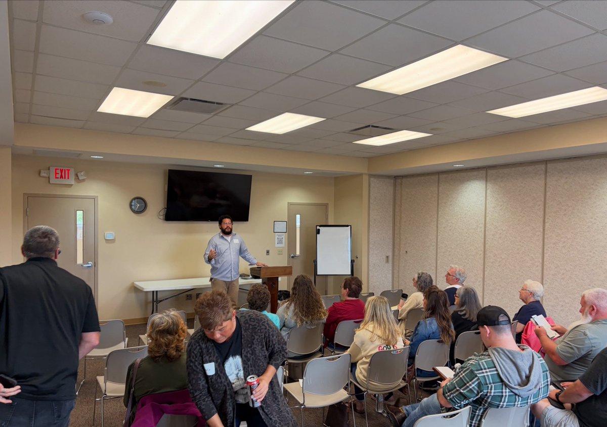 Had a great morning leading a breakout session on engaging your community! I love encouraging churches to think outside the box and find meaningful ways to meet real needs right where they are.

Big thanks to Crittenden Baptist Association for the opportunity to be part of this.
