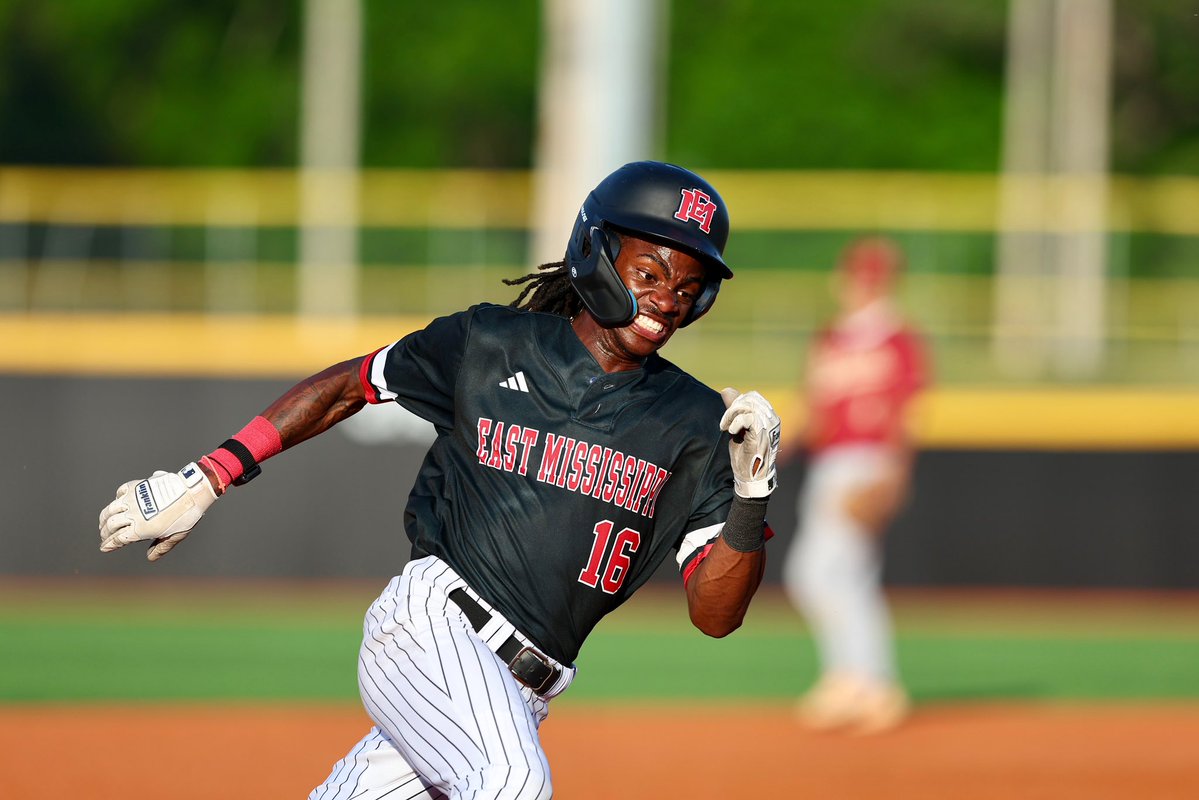 EMCC Athletics tweet media