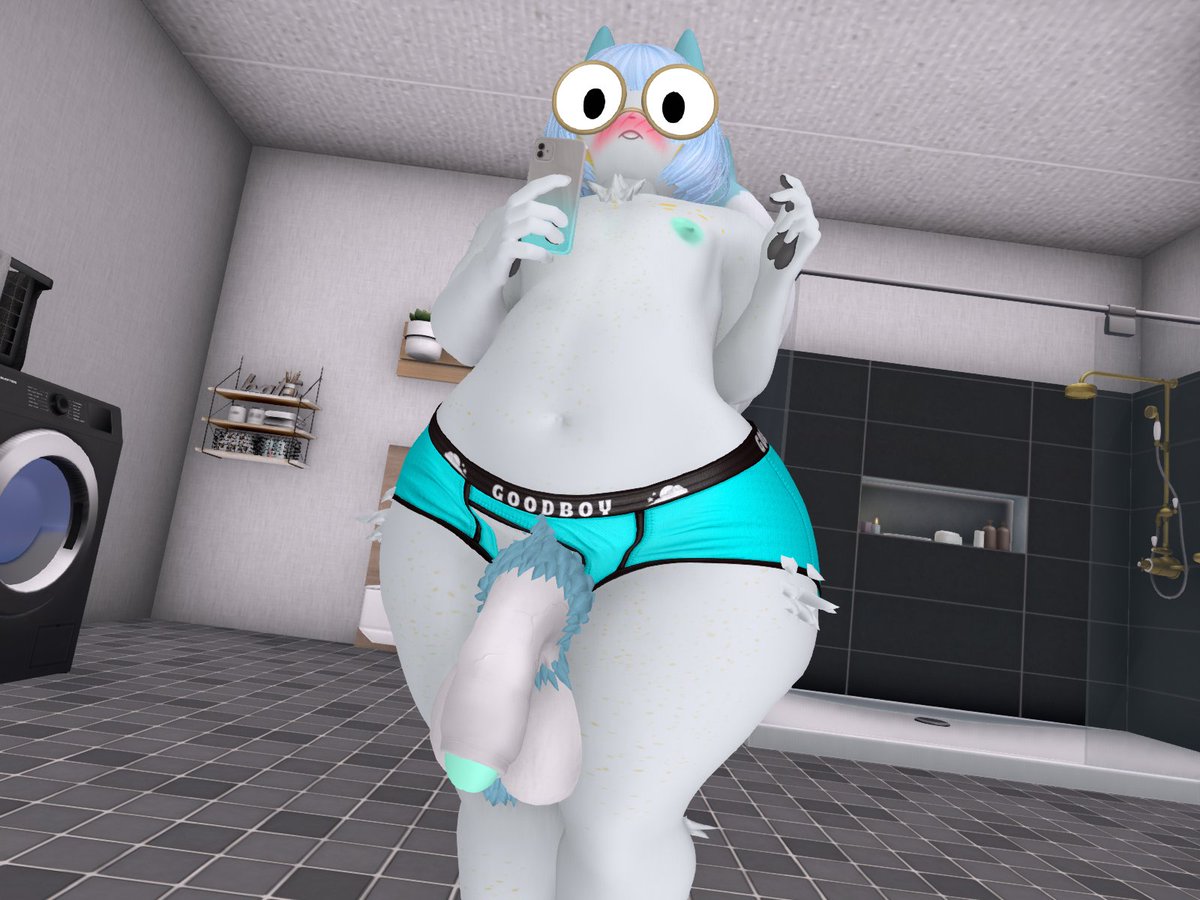 The nerd peen has been revealed! Who's he sending this to though?